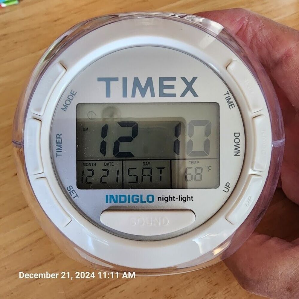 TIMEX T035 Color Changing Alarm Clock with Soothing Sounds Alarm Temp AAABattery